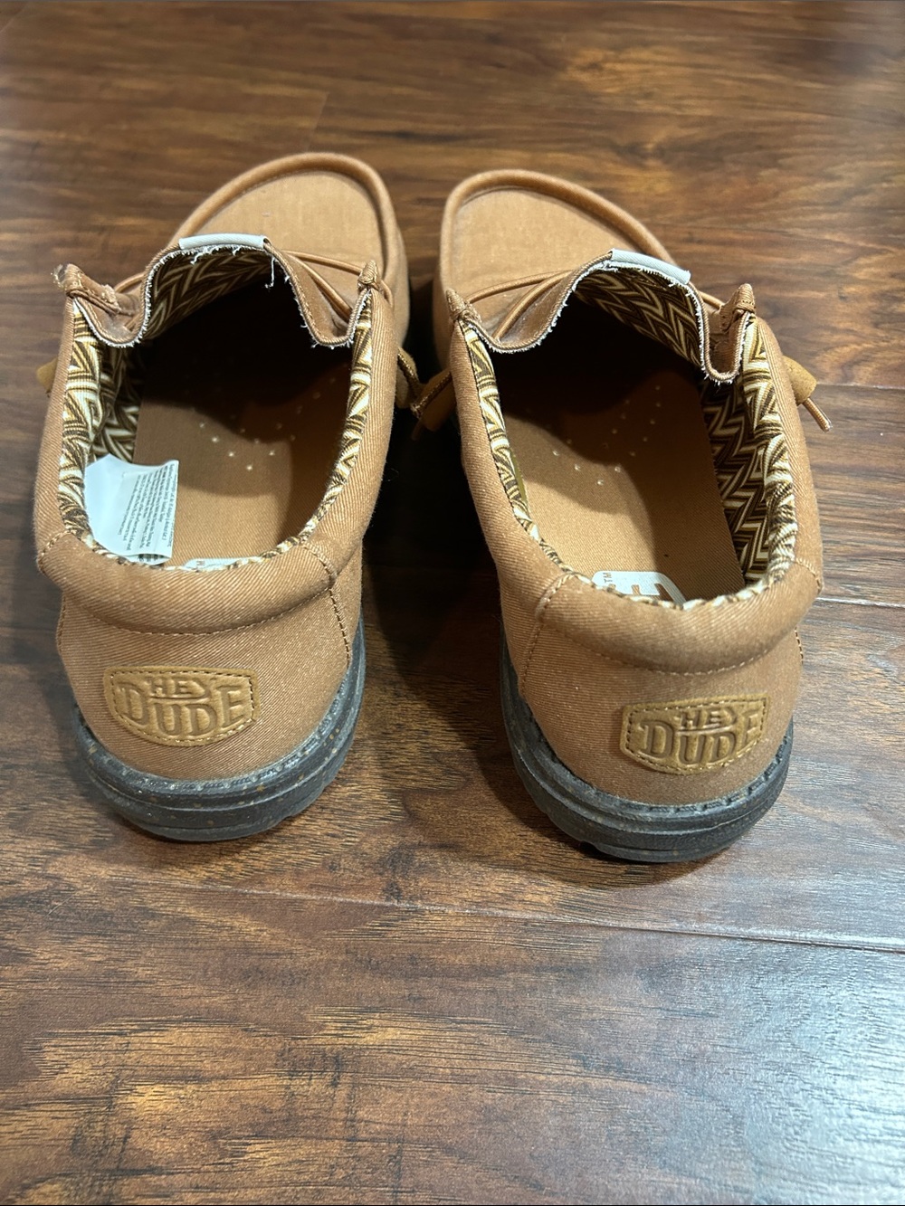 Hey Dude Men’s Casual Slip-On Loafers in Light Brown size 12. Like New! - Picture 2 of 4